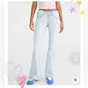 Aeropostale Y2K Style Low-Rise Flare Jean Light Wash Size 4Short